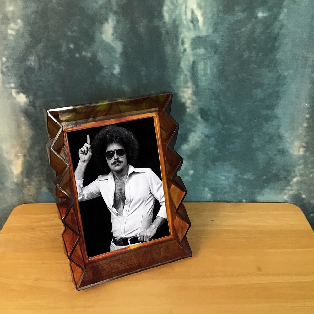 Vintage Nu-Dell Geometric Brown Marbled Plastic 5” X 7” Photo Frame